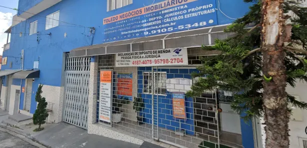 Galpão / Depósito / Armazém para alugar, 250m² no Jardim Ana Estela, Carapicuíba