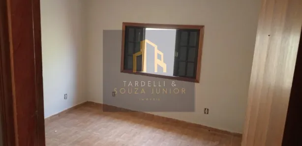 Casa Comercial com 2 Quartos para alugar, 95m² no Vila Mogilar, Mogi das Cruzes
