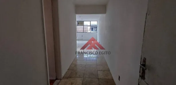 Kitnet com 1 Quarto à venda, 40m² no Centro, São Gonçalo