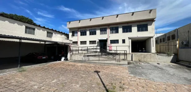 Galpão / Depósito / Armazém para venda ou aluguel, 1093m² no Residencial Jardim Perolla II, Itupeva