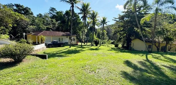 Fazenda / Sítio / Chácara com 6 Quartos à venda, 100000m² no Maraporã, Cachoeiras de Macacu