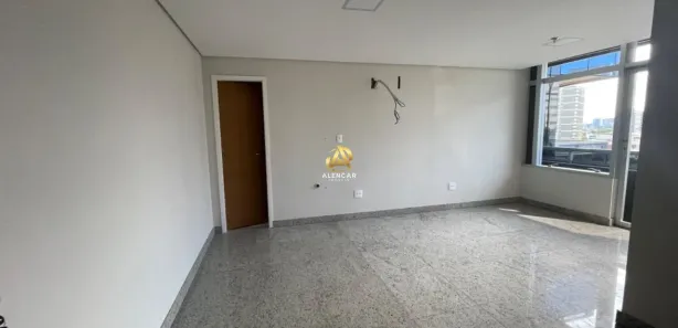 Conjunto Comercial / Sala para alugar, 30m² no Praia da Costa, Vila Velha