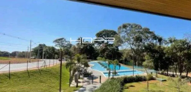 Terreno / Lote / Condomínio à venda, 211m² no Jardins Versalhes, Aparecida de Goiânia