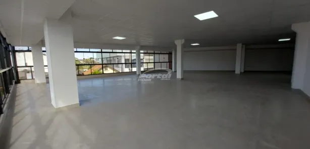 Conjunto Comercial / Sala para alugar, 270m² no Centro, Barra Velha