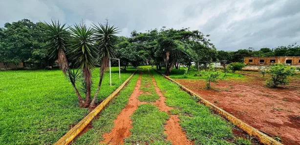 Fazenda / Sítio / Chácara com 4 Quartos à venda, 6000m² no Parque Marajó, Valparaíso de Goiás