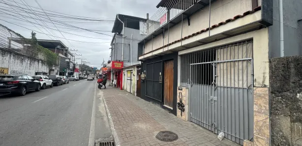 Loja / Salão / Ponto Comercial para alugar, 100m² no Vila Luz, Belford Roxo