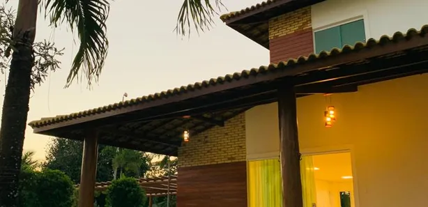 Casa de Condomínio com 4 Quartos para venda ou aluguel, 280m² no Busca Vida (Abrantes), Camaçari