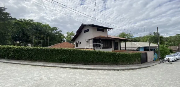 Casa com 3 Quartos à venda, 261m² no Badenfurt, Blumenau