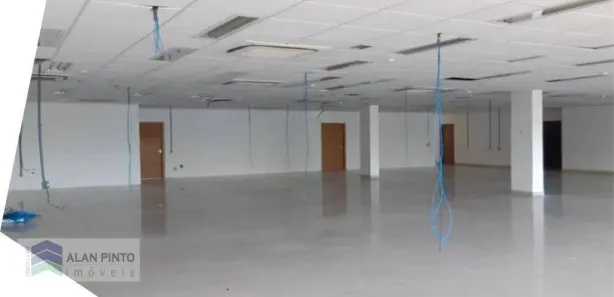 Prédio Inteiro para alugar, 2650m² no Pituba, Salvador