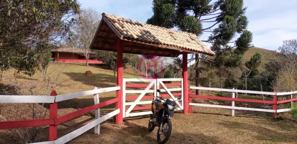Fazenda / Sítio / Chácara com 2 Quartos à venda, 24000m² no Pouso Frio, Taubaté