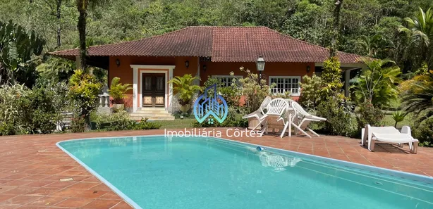 Fazenda / Sítio / Chácara com 4 Quartos à venda, 515m² no Cantagalo, Guapimirim