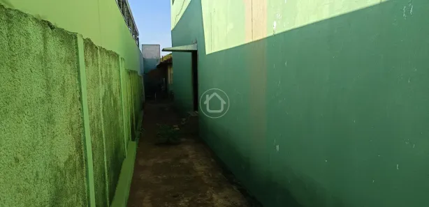 Conjunto Comercial / Sala com 5 Quartos à venda, 740m² no Vila Bandeirante, Campo Grande