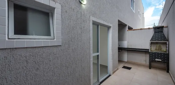 Casa de Condomínio com 2 Quartos à venda, 70m² no Pedreira, Mongaguá