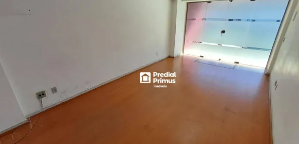 Conjunto Comercial / Sala para alugar, 55m² no Centro, Nova Friburgo