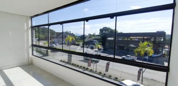 Conjunto Comercial / Sala para alugar, 55m² no Do Salto, Blumenau