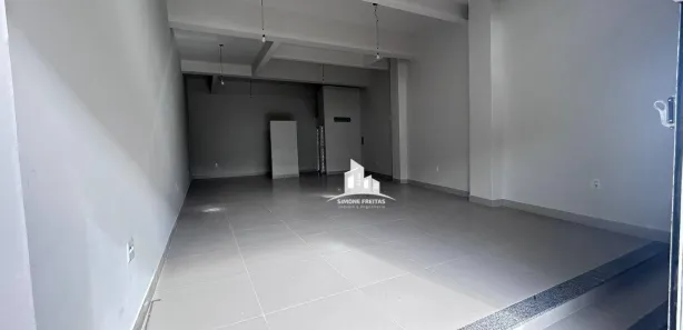 Loja / Salão / Ponto Comercial para alugar, 72m² no São João, Volta Redonda