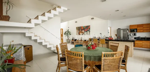 Casa de Condomínio com 4 Quartos para venda ou aluguel, 325m² no Sapé, Ubatuba