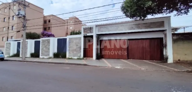 Casa com 3 Quartos para venda ou aluguel, 686m² no Jardim São Carlos, São Carlos