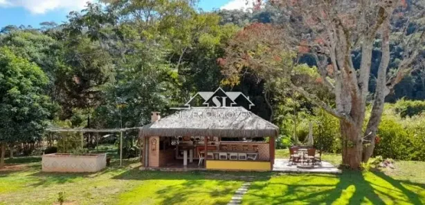 Fazenda / Sítio / Chácara com 4 Quartos à venda, 185m² no Paty do Alferes, Paty do Alferes