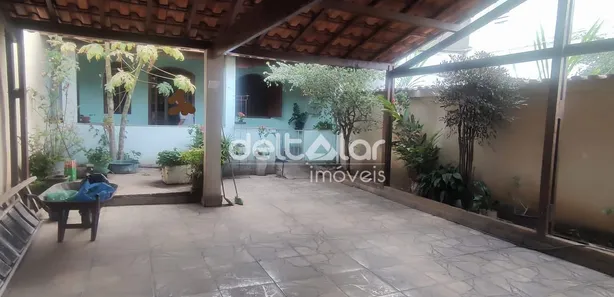 Casa com 3 Quartos à venda, 162m² no Piratininga (Venda Nova), Belo Horizonte