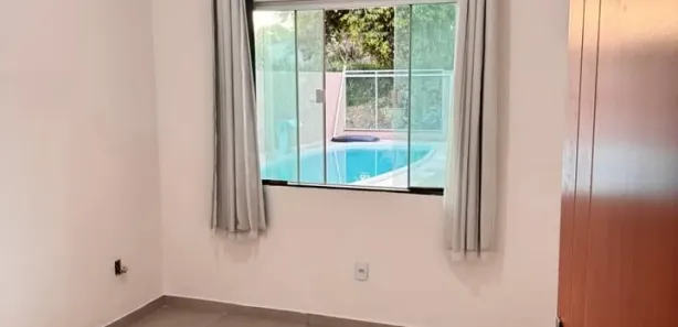 Casa com 3 Quartos à venda, 205m² no Jardim Vinte e Cinco de Agosto, Duque de Caxias