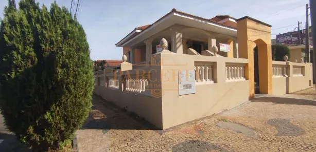Prédio Inteiro com 4 Quartos para venda ou aluguel, 281m² no Centro, Araçatuba