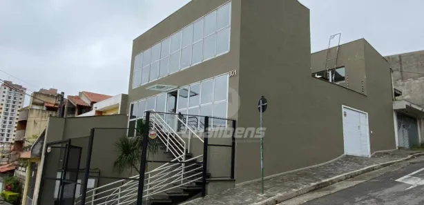 Prédio Inteiro para alugar, 174m² no Jardim Pilar, Mauá