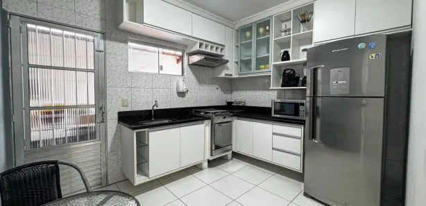 Casa de Condomínio com 4 Quartos à venda, 280m² no Arembepe (Abrantes), Camaçari