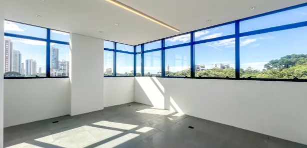 Conjunto Comercial / Sala para alugar, 35m² no Campo Comprido, Curitiba