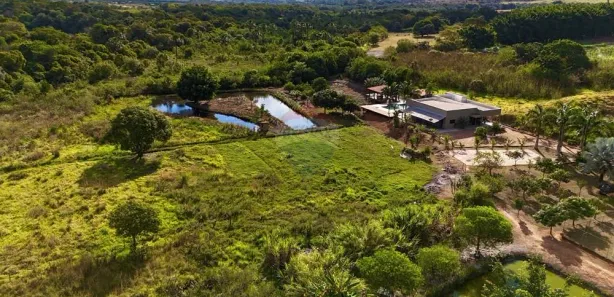 Fazenda / Sítio / Chácara com 4 Quartos à venda, 23000m² no Brazlândia, Brasília