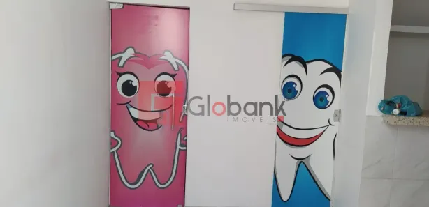 Loja / Salão / Ponto Comercial com 1 Quarto à venda, 115m² no Centro, Montes Claros