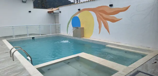 Kitnet com 1 Quarto para alugar, 25m² no Guaiúba, Guarujá