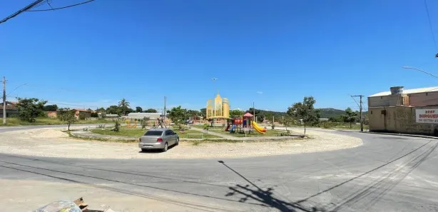 Loja / Salão / Ponto Comercial à venda, 90m² no Novas Esmeraldas, Esmeraldas