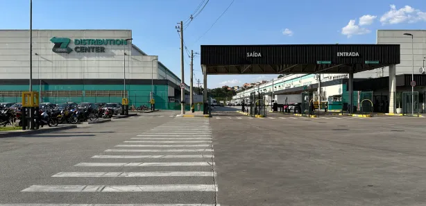 Galpão / Depósito / Armazém para alugar, 10498m² no Jardim Vista Alegre, Embu das Artes