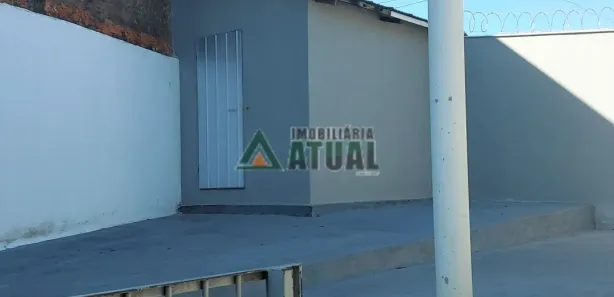 Casa com 3 Quartos para alugar, 160m² no Alpes, Londrina