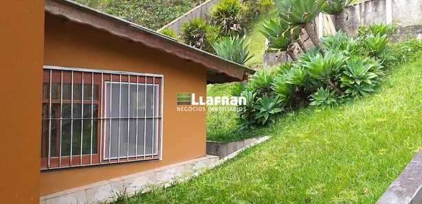 Fazenda / Sítio / Chácara com 2 Quartos à venda, 246m² no Itaquaciara, Itapecerica da Serra
