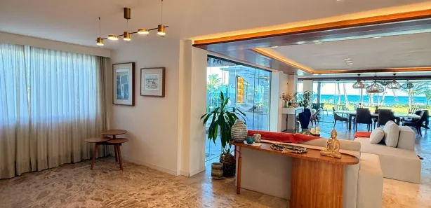 Casa de Condomínio com 5 Quartos para venda ou aluguel, 1065m² no Busca Vida (Abrantes), Camaçari