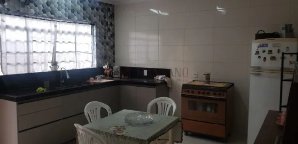 Casa com 3 Quartos à venda, 97m² no Parque União, Bauru