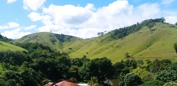 Fazenda / Sítio / Chácara à venda, 400m² no Maravilha, Paty do Alferes