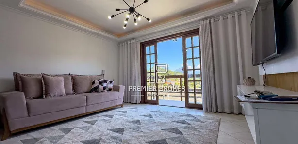 Casa de Condomínio com 3 Quartos à venda, 200m² no Bom Retiro, Teresópolis