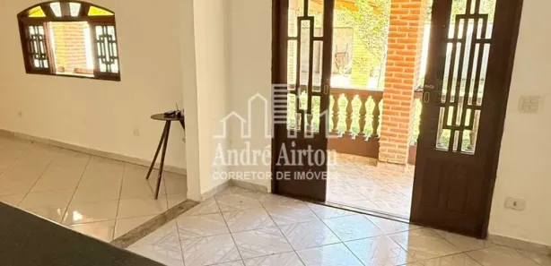 Casa com 2 Quartos à venda, 120m² no Itaquaciara, Itapecerica da Serra