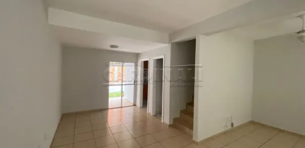 Casa de Condomínio com 3 Quartos para alugar, 97m² no Azulville I, São Carlos