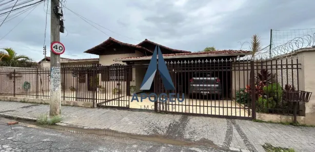Casa com 3 Quartos para alugar, 900m² no São Pedro, Ribeirão das Neves