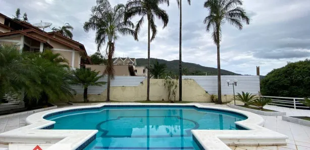 Casa de Condomínio com 5 Quartos para venda ou aluguel, 1000m² no Condomínio Flamboyant-B, Atibaia