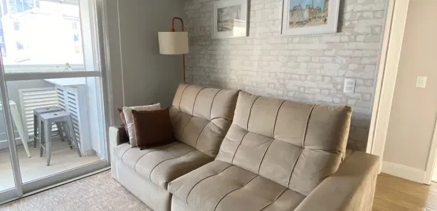 Apartamento com 2 Quartos para alugar, 60m² no Centro, Curitiba