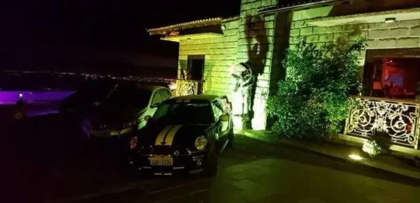 Casa com 4 Quartos à venda, 490m² no Independência, Petrópolis