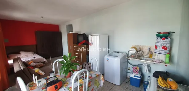 Galpão / Depósito / Armazém à venda, 201m² no Centro, Esmeraldas