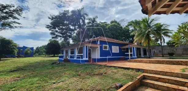 Fazenda / Sítio / Chácara com 2 Quartos para alugar, 300m² no Chácaras Moema, Araçatuba