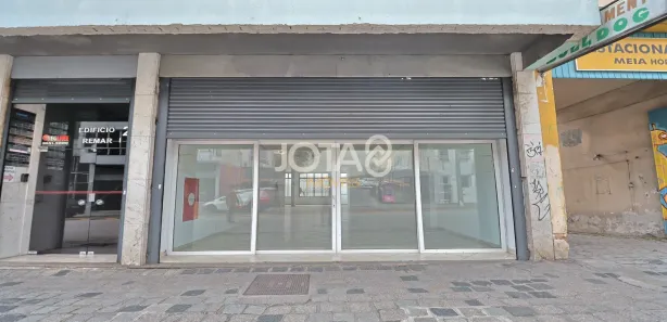 Conjunto Comercial / Sala para alugar, 464m² no Centro, Curitiba