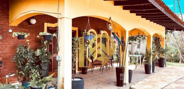 Fazenda / Sítio / Chácara com 3 Quartos à venda, 305m² no Condomínio Lagoinha, Jacareí